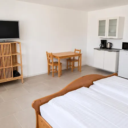 Gemuetliches Mit Eigenem Bad & Kitchenette Apartment